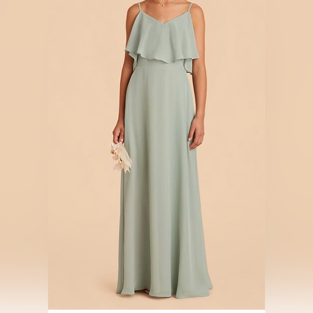 Birds Grey light sage green with pockets chiffon dress
Medium